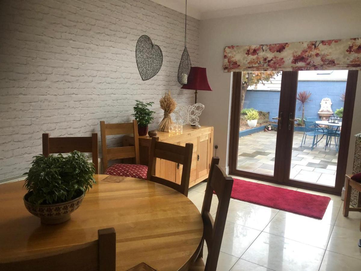 Beechtree House Bed and Breakfast Leixlip Exteriör bild